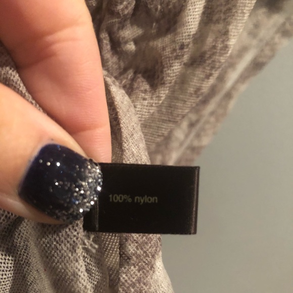 Limited snake pattern top - Picture 3 of 5